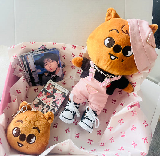 K-Pop SKZOO Box – Fan-Made Stray Kids Inspired Custom Outfit & Collectible Gift