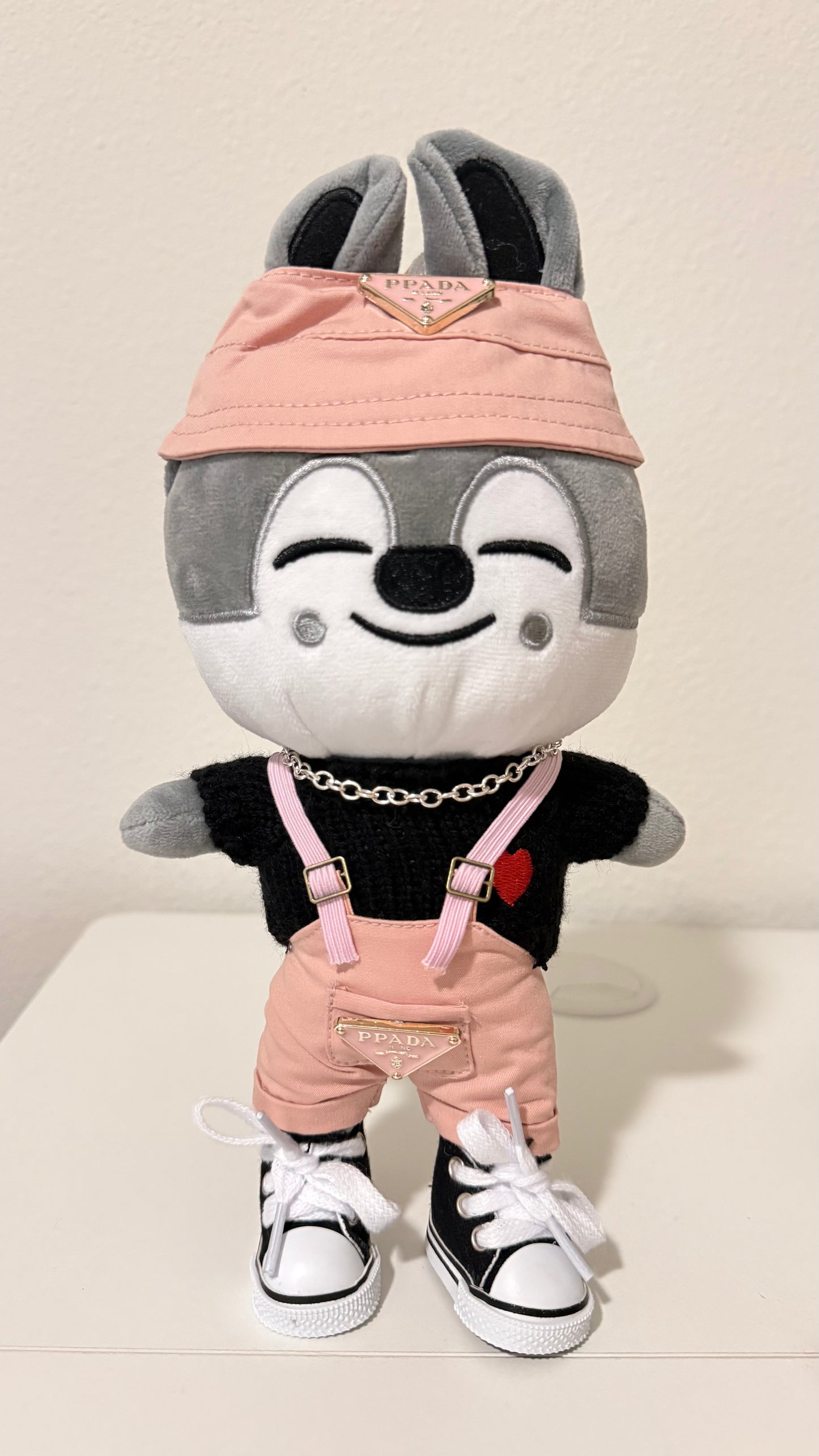 K-Pop SKZOO Box – Fan-Made Stray Kids Inspired Custom Outfit & Collectible Gift